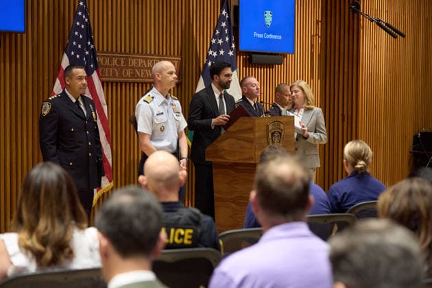 July 1, 2026, New York, New York, USA: New York City Mayor Zohran Mamdani turns the podium over to NYPD Commissioner Jessica Tisch during a security briefing ahead of Sail 250 and Fourth of July events in New York City, U.S., July 1, 2026. New York USA - ZUMAs237 20260701_aap_s237_006 Copyright: xMarkxJ.xSullivanx