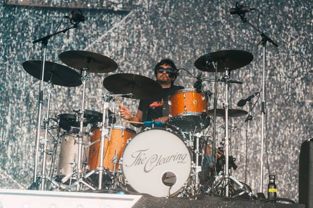 Wolf Alice live at Roskilde Festival 2026 Roskilde, Denmark. 01st, July 2026. The British alternative rock band Wolf Alice performs a live concert during the Danish music festival Roskilde Festival 2026 in Roskilde. Here drummer Joel Amey is seen live on stage. Denmark, Roskilde  Copyright: xGonzalesxPhoto MathiasxKristensenx
