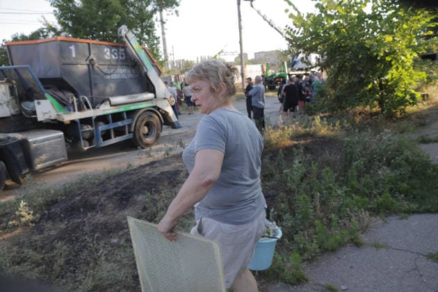 Russian Aerial Attack In Kharkiv, Ukraine A Russian aerial operation results in at least one death and injuries to more than 29 people in Kharkiv, Ukraine. Kharkiv Ukraine  Copyright: xYevhenxTitovx originalFilename: titov-notitle260701_npB8u.jpg