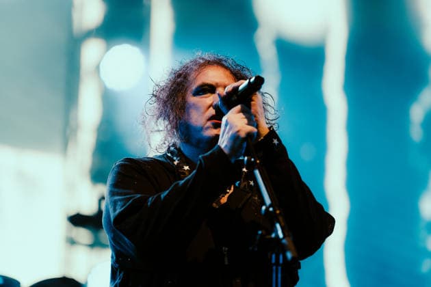 The Cure live at Roskilde Festival 2026 Roskilde, Denmark. 01st, July 2026. The English rock band The Cure performs a live concert during the Danish music festival Roskilde Festival 2026 in Roskilde. Here singer, songwriter and musician Robert Smith is seen live on stage. Denmark, Roskilde  Copyright: xGonzalesxPhoto MathiasxKristensenx