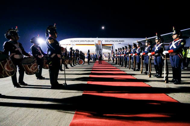 Johann Wadephul (CDU), Bundesaussenminister, aufgenommen bei der Ankunft in Buenos Aires, 30.06.2026. Fotografiert im Auftrag des Auswaertigen Amtes (AA) Buenos Aires Argentinien *** Johann Wadephul, CDU, Federal Minister of Foreign Affairs, photographed upon arrival in Buenos Aires, June 30, 2026. Photographed on behalf of the Federal Foreign Office (AA) in Buenos Aires, Argentina. Copyright: xFelixxZahnx