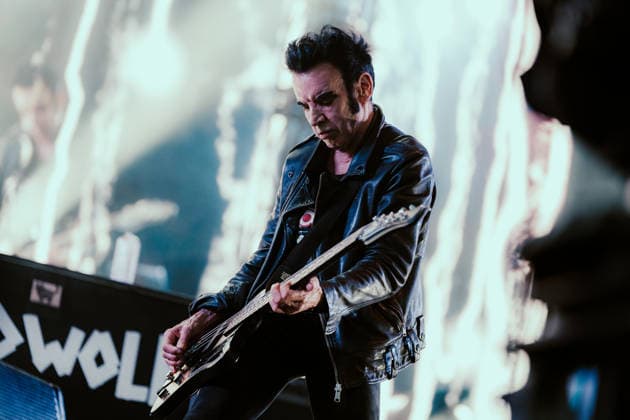 The Cure live at Roskilde Festival 2026 Roskilde, Denmark. 01st, July 2026. The English rock band The Cure performs a live concert during the Danish music festival Roskilde Festival 2026 in Roskilde. Here bass player Simon Gallup is seen live on stage. Denmark, Roskilde  Copyright: xGonzalesxPhoto MathiasxKristensenx