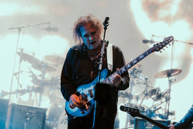 The Cure live at Roskilde Festival 2026 Roskilde, Denmark. 01st, July 2026. The English rock band The Cure performs a live concert during the Danish music festival Roskilde Festival 2026 in Roskilde. Here singer, songwriter and musician Robert Smith is seen live on stage. Denmark, Roskilde  Copyright: xGonzalesxPhoto MathiasxKristensenx