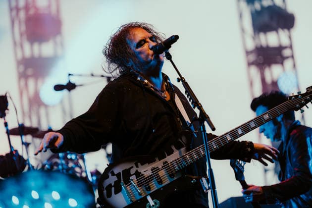 The Cure live at Roskilde Festival 2026 Roskilde, Denmark. 01st, July 2026. The English rock band The Cure performs a live concert during the Danish music festival Roskilde Festival 2026 in Roskilde. Here singer, songwriter and musician Robert Smith is seen live on stage. Denmark, Roskilde  Copyright: xGonzalesxPhoto MathiasxKristensenx