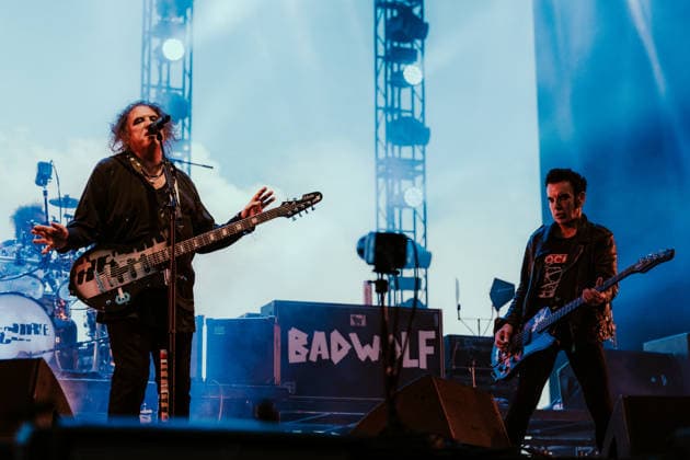 The Cure live at Roskilde Festival 2026 Roskilde, Denmark. 01st, July 2026. The English rock band The Cure performs a live concert during the Danish music festival Roskilde Festival 2026 in Roskilde. Here singer, songwriter and musician Robert Smith is seen live on stage with bass player Simon Gallup. Denmark, Roskilde  Copyright: xGonzalesxPhoto MathiasxKristensenx
