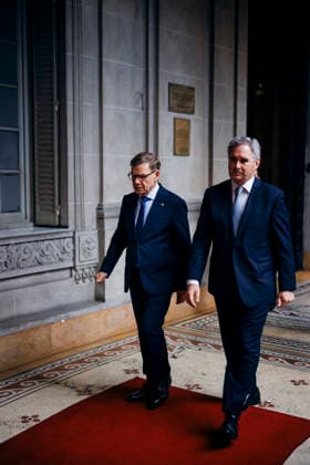 Johann Wadephul (CDU), Bundesaussenminister, trifft Pablo Quirno, Aussenminister von Argentinien, zu einem Gespraech in Buenos Aires, 01.07.2026. Fotografiert im Auftrag des Auswaertigen Amtes (AA) Buenos Aires Argentinien *** Johann Wadephul (CDU), Federal Foreign Minister, meets with Pablo Quirno, Foreign Minister of Argentina, for talks in Buenos Aires, July 1, 2026. Photographed on behalf of the Federal Foreign Office (AA) in Buenos Aires, Argentina. Copyright: xFelixxZahnx