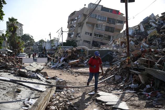 Coastal neighborhoods left in ruins after Venezuela earthquakes LA GUAIRA, VENEZUELA - JULY 2: A view of widespread destruction in the Caraballeda and Caribe coastal neighborhoods of La Guaira, Venezuela, following the recent earthquakes on July 2, 2026. Among the areas hardest hit by the earthquakes, the popular seaside neighborhoods of Caraballeda and Caribe were left in ruins, with extensive damage visible across the affected communities. Cem Tekkesinoglu Anadolu La Guaira Venezuela. Editorial use only. Please get in touch for any other usage.  Copyright: x2026xAnadoluxCemxTekkesinoglux