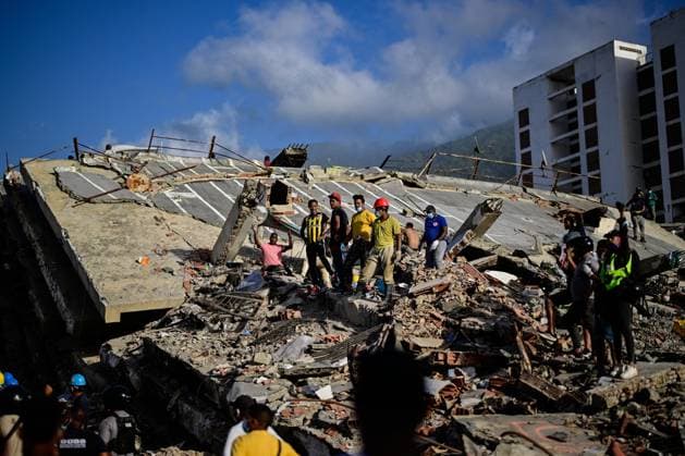 Devastation in La Guaira s coastal neighborhoods after Venezuela earthquakes LA GUAIRA, VENEZUELA - JULY 2: A general view shows the popular coastal neighborhoods of Carabellada and Caribe, once favorites among vacationers, turned into piles of rubble in La Guaira, the city most affected by the earthquakes in Venezuela, revealing the true horror of the disaster on July 2, 2026. Cem Tekkesinoglu Anadolu La Guaira Venezuela. Editorial use only. Please get in touch for any other usage.  Copyright: x2026xAnadoluxCemxTekkesinoglux