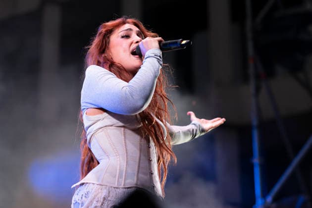 July 1, 2026, Madrid, Madrid, Spain: Singer Violeta Hodar seen performing during the MADO 2026 Festival in the Plaza de las Reinas Madrid Spain - ZUMAs197 20260701_aaa_s197_230 Copyright: xAtilanoxGarciax