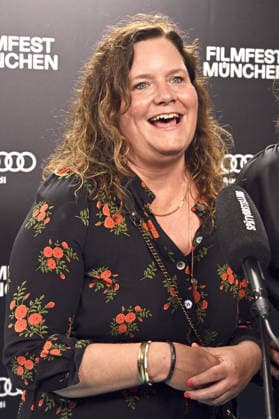 Eva Müller bei der Premiere des Dokumentarfilsm Was haben wir gelacht auf dem 43. Filmfest München 2026 im Gloria Filmpalast. München, 01.07.2026 *** Eva Müller at the premiere of the documentary film *Was haben wir gelacht* at the 43rd Munich Film Festival 2026 at the Gloria Filmpalast in Munich, July 1, 2026 Foto:xB.xGillmannx xFuturexImagex gelacht_6702