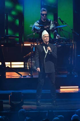 Pet Shop Boys Performs At Concert - Paris Neil Tennant of Pet Shop Boys performs at the Zenith in Paris, France on July 1, 2026. Photo by Christophe Meng ABACAPRESS.COM Paris France  Copyright: xMengxChristophe ABACAx