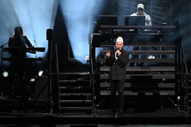 Pet Shop Boys Performs At Concert - Paris Neil Tennant of Pet Shop Boys performs at the Zenith in Paris, France on July 1, 2026. Photo by Christophe Meng ABACAPRESS.COM Paris France  Copyright: xMengxChristophe ABACAx