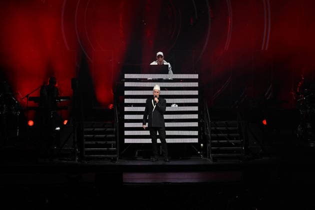 Pet Shop Boys Performs At Concert - Paris Neil Tennant of Pet Shop Boys performs at the Zenith in Paris, France on July 1, 2026. Photo by Christophe Meng ABACAPRESS.COM Paris France  Copyright: xMengxChristophe ABACAx