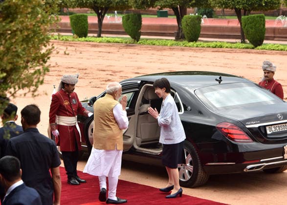 Japanese Prime Minister Sanae Takaichi in New Delhi NEW DELHI, INDIA - JULY 02: Indian Prime Minister Narendra Modi (R) welcomes Japanese Prime Minister Sanae Takaichi (L) with a ceremonial reception at India s presidential palace, Rashtrapati Bhavan, in New Delhi, India on July 02, 2026. Imtiyaz Khan Anadolu New Delhi India. Editorial use only. Please get in touch for any other usage.  Copyright: x2026xAnadoluxImtiyazxKhanx