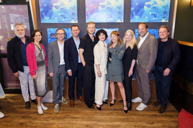 Fabien Arseguel, Marie Kreutzer, Jella Haase und Alexander Glehr mit Cast und Team bei der Premiere des Kinofilms Gentle Monster auf dem 43. Filmfest München 2026 im Rio Filmpalast. München, 01.07.2026 *** Fabien Arseguel, Marie Kreutzer, Jella Haase, and Alexander Glehr with the cast and crew at the premiere of the feature film *Gentle Monster* at the 43rd Munich Film Festival 2026 at the Rio Filmpalast in Munich, July 1, 2026 Foto:xN.xKolinzx xFuturexImagex monster_6713
