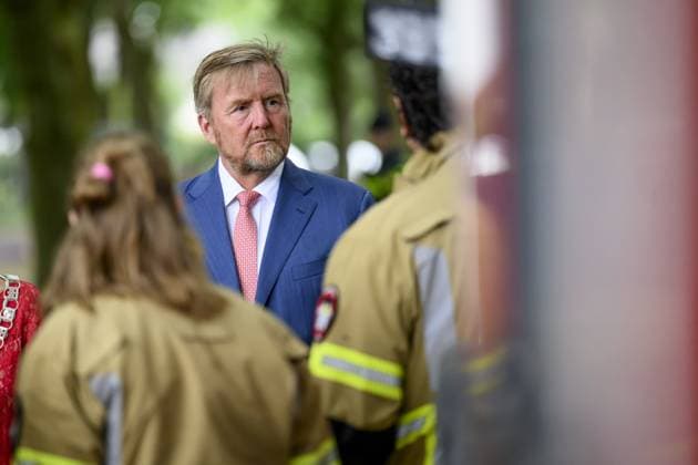 AUSTERLITZ, The Netherlands, 2026-07-02 10:12:02 AUSTERLITZ, 02-07-2026, Utrechtse Heuvelrug King Willem Alexander pays a visit to Austerlitz, situated amidst the forests on the Utrechtse Heuvelrug. The focus is on combating wildfires, the self-reliance of residents in this regard, and preventive measures taken at local, regional, and national levels. PHOTO: NLBeeld Patrick van Emst Credit: NL Beeld Patrick van Emst  Copyright: xx x