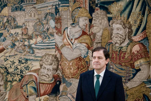 The King Grants an Audience to Alfonso Fernández Manueco The president of the Regional Government of Castile and León, Alfonso Fernández Manueco, during an audience with King Felipe VI at the Zarzuela Palace on July 2, 2026, in Madrid, Spain. The audience takes place following the recent reelection of Alfonso Fernández Manueco as president of the Regional Government of Castile and León. JULY 2, 2026 Carlos Lujá Madrid, Madrid, Spain  Copyright: xCarlosxLujanx 7637951