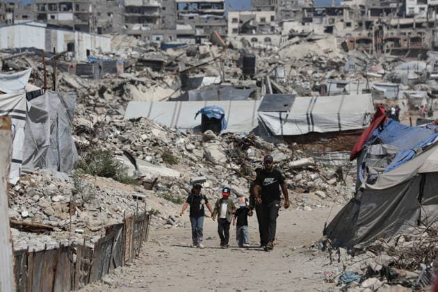 Displaced Palestinians Shelter Near Destroyed Homes as War Reaches 1,000 Days Displaced Palestinians go about their daily lives in worn-out tents erected near their destroyed homes east of Gaza City on July 2, 2026, as the war enters its 1,000th day. Hundreds of thousands of Palestinians continue to live in shelters and temporary camps following repeated displacement, while facing shortages of water, food and essential services, according to the United Nations and humanitarian organizations. Photo by Bilal Osama apaimages Gaza city Gaza Strip Palestinian Territory 020726_Gaza_BO_01(17) Copyright: xapaimagesxBilalxOsamax xapaimagesx