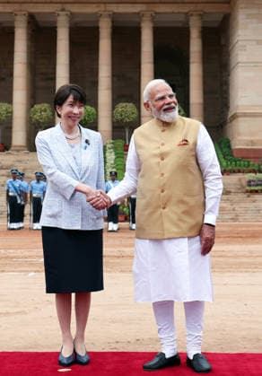 Ceremonial Reception for Japanese PM Sanae Takaichi at Rashtrapati Bhavan New Delhi, Jul 02 (ANI): Prime Minister Narendra Modi and Japan™s Prime Minister Sanae Takaichi exchange a handshake during the ceremonial reception at Rashtrapati Bhavan, in New Delhi on Thursday. (DPR PMO ANI Photo) NEW DELHI Delhi India Copyright: xANIx ANI_20260702075
