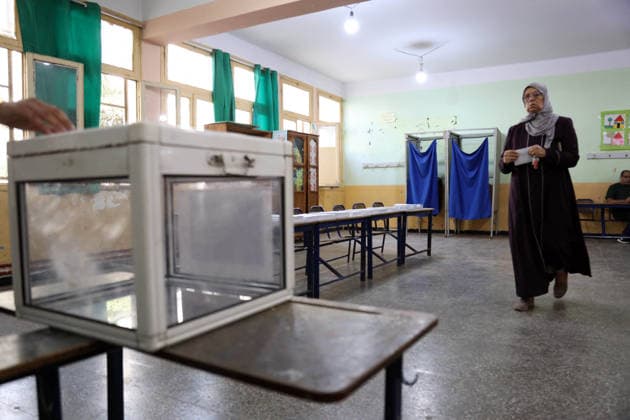 Voters At Legislative Elections - Alger Voters cast their ballots during the 2026 Algerian legislative elections in Alger, Algeria on July 2, 2026, as the 24,727,041-strong electorate, including the diaspora, elects the 407 members of the tenth legislature of the National People s Assembly (APN), whose five-year term will begin. Photo by Billel Bensalem APP ABACAPRESS.COM Algiers Algeria  Copyright: xBensalemxBillel APP ABACAx