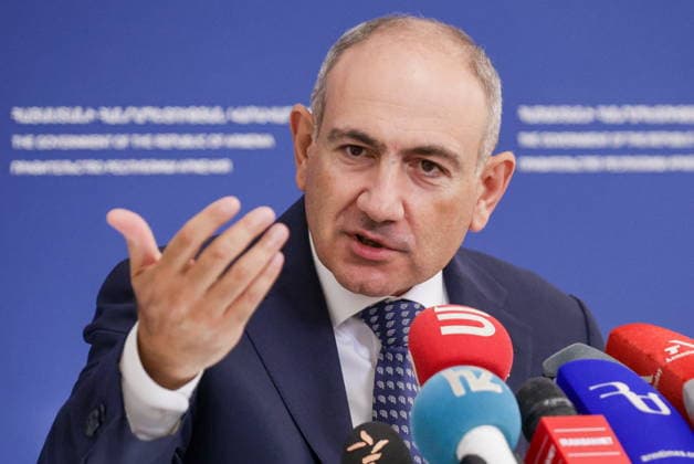 ARMENIA, YEREVAN - JULY 2, 2026: Armenia s Prime Minister Nikol Pashinyan holds a briefing following talks with Ursula von der Leyen, president of the European Commission, at the Government House Yerevan Armenia  - ZUMAt113 20260702_zaa_t113_231 Copyright: xAlexanderxPatrinx