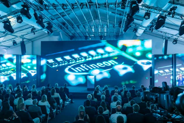 Infineon Eröffnung Infineon Smart Power FAB in Dresden eröffnet. Dresden Sachsen Deutschland *** Infineon Opens Infineon Smart Power FAB in Dresden, Saxony, Germany