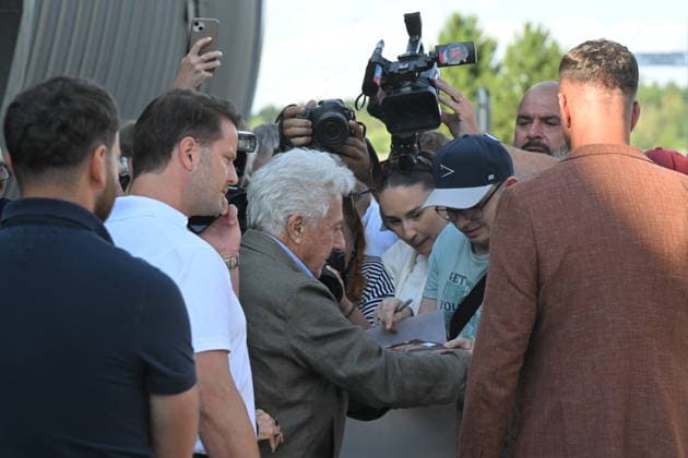The headliner of the 60th Karlovy Vary International Film Festival, American actor Dustin Hoffman, arrived in Karlovy Vary, Czech Republic, on July 2nd, 2026. (CTKxPhoto SlavomirxKubes) CTKPhotoP2026070207657  CTKPhotoP2026070207657