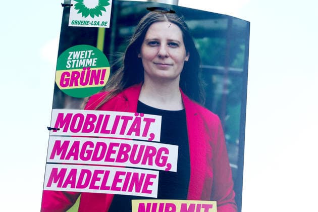Wahlplakate zur Landtagswahl in Sachsen-Anhalt in Magdeburg Magdeburg, 02.07.2026 Wahlplakate von Grünen zur bevorstehenden Landtagswahl in Sachsen-Anhalt in Magdeburg Sachsen-Anhalt *** Election posters for the state election in Saxony-Anhalt in Magdeburg Magdeburg, July 2, 2026 Election posters from the Green Party for the upcoming state election in Saxony-Anhalt in Magdeburg, Saxony-Anhalt Copyright: xMatthiasxGränzdörferx