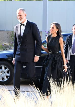 ABC Journalism Awards: Mariano de Cavia, Luca de Tena, and Mingote. King Felipe VI and Queen Letizia arrive at ABC headquarters to preside over the ABC Journalism Awards ceremony on July 2, 2026, in Madrid, Spain. The King and Queen presented the Mariano de Cavia, Luca de Tena, and Mingote Awards, which ABC has been awarding for 106 years. The awards were selected by a jury chaired by the director of the RAE, Santiago Munoz Machado, and comprising Inés Artajo, Ignacio Camacho, José Alberto García Avilés, and Julián Quirós, director of ABC. JOURNALISM AWARDS KING AND QUEEN José Madrid Madrid, Spain  Copyright: xJosÃ xOlivax 7639032