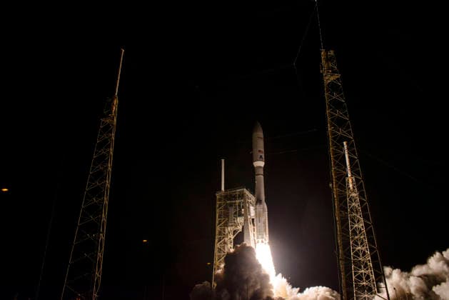 July 2, 2026, Cape Canaveral, Florida, USA: A United Launch Alliance (ULA) Atlas V rocket launches from Space Launch Complex-41 (SLC-41), Cape Canaveral Space Force Station, Florida, carrying 29 satellites for AmazonÃ¢â‚¬â ¢s Leo internet constellation on July 2, 2026 at 12:30 a.m. EDT. Cape Canaveral USA - ZUMAb268 20260702_znp_b268_010 Copyright: xJenniferxBriggsx