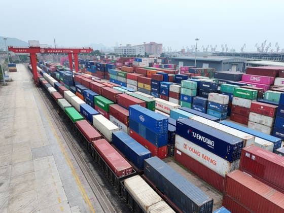 CHINA RAINWAY Express LIANYUNGANG, CHINA - JULY 3, 2026 - Large scale machinery is loading containers onto a CHINA RAILWAY Express train at the KTZ EXPRESS MULTIMODAL Company cooperative base in Lianyungang, Jiangsu Province, China on July 3, 2026. Lianyungang Jiangsu China  Copyright: xCFOTOx i1783078707400