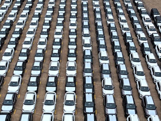 Vehicles Export LIANYUNGANG, CHINA - JULY 3, 2026 - Chinese-made automobiles are preparing to be loaded onto ships for export to foreign countries at the dock of Dongfang Port Company of Lianyungang Port in Jiangsu Province, Lianyungang City, Jiangsu Province on July 3, 2026. Lianyungang Jiangsu China  Copyright: xCFOTOx i1783078915643