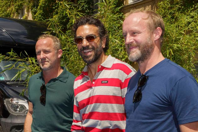 Maximilian Brückner, Elyas M Barek und Florian Brückner beim Empfang des FilmFernsehFonds Bayern auf dem 43. Filmfest München 2026 auf der Praterinsel. München, 02.07.2026 *** Maximilian Brückner, Elyas M Barek, and Florian Brückner at the FilmFernsehFonds Bayern reception during the 43rd Munich Film Festival 2026 on Prater Island in Munich, July 2, 2026 Foto:xN.xKolinzx xFuturexImagex fff_6773