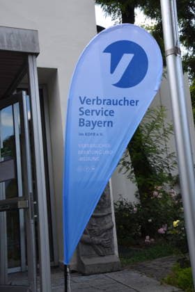 Symbol Muenchen 02.07.2026 Kardinal Wendel Haus Mandlstrasse Jubilaeumsfeier 70 Jahre Verbraucher Service Bayern Foto Muenchen *** Symbol Munich 02 07 2026 Cardinal Wendel House, Mandlstrasse, 70th Anniversary Celebration of Verbraucher Service Bayern, Photo: Munich