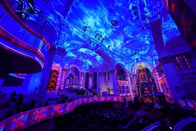 CNTV MICHEL- Innenansicht der Kirche LIcht Light Show Hamburg 02.07.2026 Die Hauptkirche St.Michaelis,dem Hamburger Michel erstrahlt fuer mehrere Monate in neuem Licht LUMINISCENCE Licht Show das einmalige 360Â° Illuminationserlebnis macht die Architektur des Michel hor und sichtbar und der Raumklang setzt die barocke Architektur bestens in Szene.Hauptkirche St. Michaelis Michel ist ein evangelischer Sakralbau in der Neustadt von Hamburg Hamburg Deutschland *** CNTV MICHEL Interior View of the Church Light Show Hamburg July 2, 2026 St. Michael’s Church, known as the Hamburg Michel, will shine in a new light for several months during the LUMINISCENCE Light Show—a unique 360° illumination experience brings the architecture of the Michel to