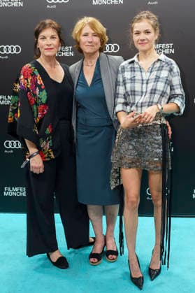 Victoria Mayer, Corinna Harfouch und Lea Drinda bei der Premiere des Kinofilms Kalter Hund auf dem 43. Filmfest München 2026 in den City-Atelier Kinos. München, 02.07.2026 *** Victoria Mayer, Corinna Harfouch, and Lea Drinda at the premiere of the feature film *Kalter Hund* at the 43rd Munich Film Festival in 2026 at the City Atelier Cinemas in Munich, July 2, 2026 Foto:xN.xKolinzx xFuturexImagex hund_6711
