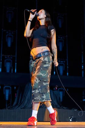 July 2, 2026, Milwaukee, Wisconsin, U.S: Singer JULIA WOLF during the Summerfest Music Festival in Milwaukee, Wisconsin Milwaukee U.S  - ZUMAs135 20260702_zap_s135_002 Copyright: xDanielxDeSloverx