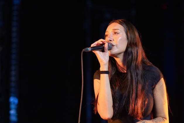 July 2, 2026, Milwaukee, Wisconsin, U.S: Singer JULIA WOLF during the Summerfest Music Festival in Milwaukee, Wisconsin Milwaukee U.S  - ZUMAs135 20260702_zap_s135_017 Copyright: xDanielxDeSloverx