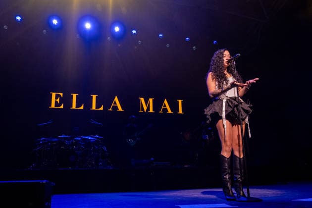 July 2, 2026, Milwaukee, Wisconsin, U.S: Singer ELLA MAI during the Summerfest Music Festival in Milwaukee, Wisconsin Milwaukee U.S  - ZUMAs135 20260702_zap_s135_086 Copyright: xDanielxDeSloverx