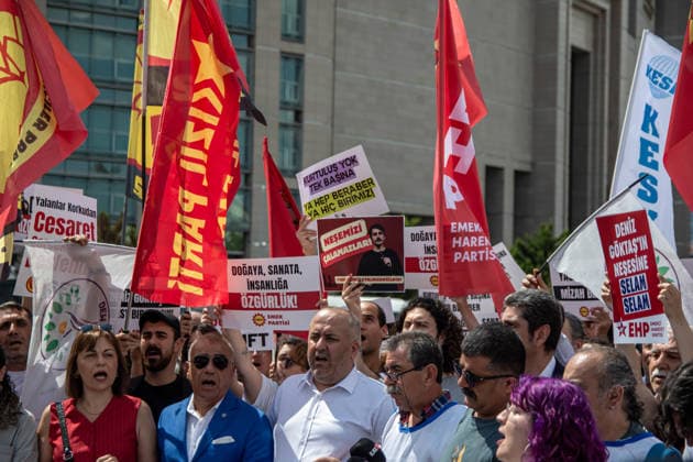 July 3, 2026, Istanbul, Istanbul, Turkey: Stand-up comedian Deniz Goktas was brought to the Istanbul Courthouse in Caglayan after being detained over his stand-up show published on YouTube. Political parties, labor unions, civil society organizations, fellow artists and supporters gathered outside the courthouse and held a press statement calling for his release and defending freedom of expression. Istanbul Turkey - ZUMAt171 20260703_zip_t171_004 Copyright: xAbdullahxTepelix