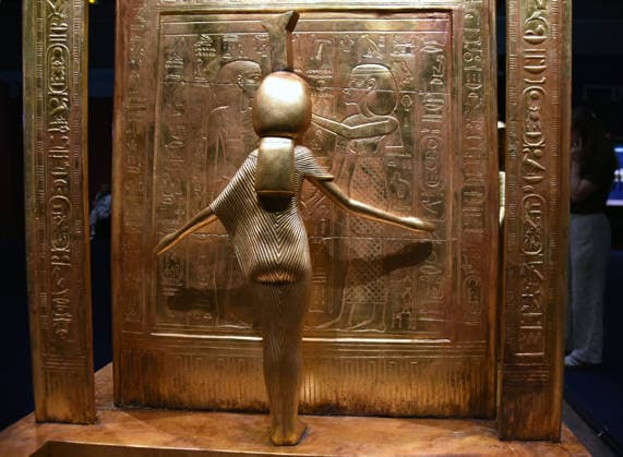 Toutankhamon Reconstruction Spectacular At Porte du Versailles - Paris Toutankhamon, Reconstition spectacular his tomb and his treasures of Pharaon at Porte du Versailles in Paris, France on July 2, 2026. Photo by Alain Apaydin ABACAPRESS.COM Paris Ile-de-France France  Copyright: xApaydinxAlain ABACAx