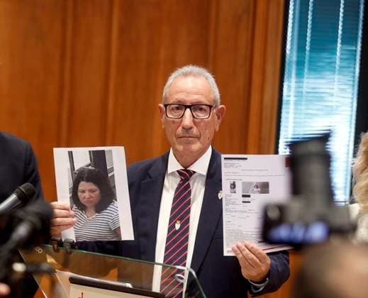 PRESS CONFERENCE ON THE MONACO EXPLOSION PHOTOPQR NICE MATIN Jean François Ottonello Monaco July 3, 2026 Press conference following the bomb explosion in Monaco Eric Arella, head of the Public Security Department, and Morgan Raymond, deputy prosecutor of Monaco. Eric Arella shows a photo of the main suspect, Anastasiia Berezovska, a Ukrainian woman residing in Germany. Monaco, July 3, 2026. Press conference following the bomb explosion in Monaco. The prime suspect is a 39-year-old Ukrainian woman residing in Germany. Monaco, France  Copyright: xPHOTOPQR NICExMATIN MAXPPPxJeanxFrançoisxOttonellox 20260703NIM4015 20260703NIM4015