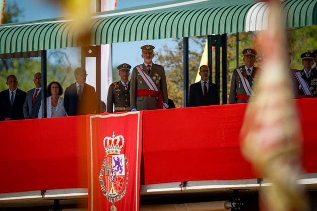 Felipe VI Presents Royal Letters of Appointment to the 51st Class of the Non-Commissioned Officer Corps King Felipe VI, accompanied by the president of the Generalitat de Catalunya, Salvador Illa, presides over the ceremony to award Royal Commissions to the 51st Class of the Non-Commissioned Officers’ Corps at the General Basic Academy for Non-Commissioned Officers on July 3, 2026, in Talarn, Lleida, Catalonia, Spain JULY 3, 2026 Kike Rincó Spain  Copyright: xKikexRinconx 7640176
