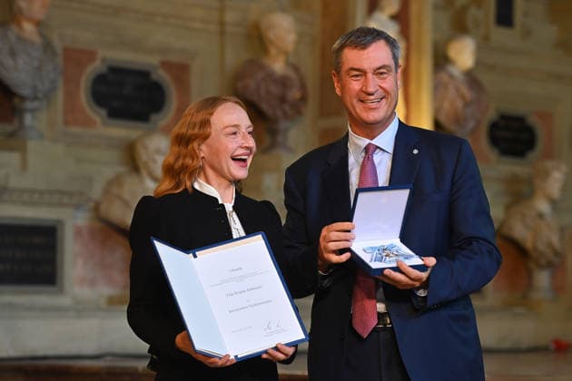 Brigite HOBMEIER (Schauspielerin) erhaelt von Markus SOEDER (Ministerpraesident Bayern und CSU Vorsitzender) den Bayerischen Verdienstorden. Verleihung Bayerischer Verdienstorden im Antiquariat der Residenz in Muenchen am 03.07.2026. *** Actress Brigite HOBMEIER receives the Bavarian Order of Merit from Markus SOEDER, Minister-President of Bavaria and CSU Chairman. The award ceremony for the Bavarian Order of Merit took place at the Antiquariat der Residenz in Munich on July 3, 2026.