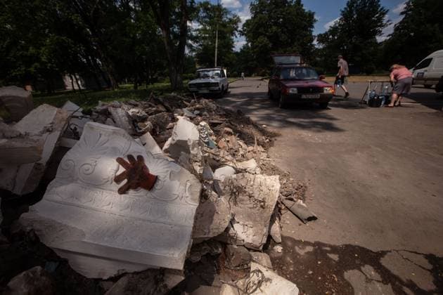 Russian Airstrike Damages Evangelical Church in Kramatorsk KRAMATORSK, DONETSK REGION, UKRAINE JULY 3, 2026: Damage is seen at the Good News Evangelical Church in Kramatorsk, Donetsk region, Ukraine, following a Russian airstrike that struck a residential area during the night of June 30, 2026. The church, housed in a former Soviet-era cinema, sustained significant damage in the attack. Kramatorsk Donetsk Ukraine Copyright: x xFranciscoxRichartxBarbeirax xJNAxPressx