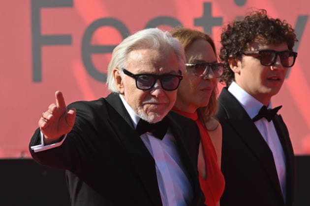 From left, American actor Harvey Keitel, his wife Daphna Kastner and son Roman Keitel arrive at the opening of the 60th Karlovy Vary International Film Festival, on June 3, 2026, in Karlovy Vary, Czech Republic. (CTKxPhoto SlavomirxKubes) CTKPhotoP2026070306622  CTKPhotoP2026070306622