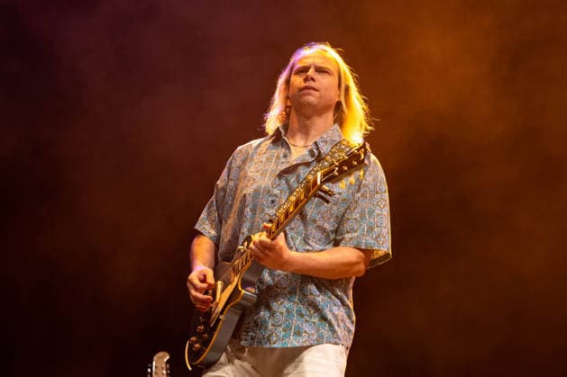 July 2, 2026, Milwaukee, Wisconsin, U.S: JONATHAN PEARCE of The Beths during the Summerfest Music Festival in Milwaukee, Wisconsin Milwaukee U.S  - ZUMAs135 20260702_zap_s135_157 Copyright: xDanielxDeSloverx