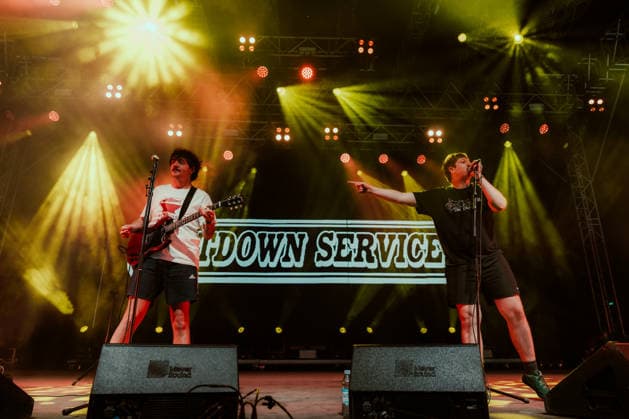Getdown Services live at Roskilde Festival 2026 Roskilde, Denmark. 03rd, July 2026. The British rock band Getdown Services performs a live concert during the Danish music festival Roskilde Festival 2026 in Roskilde. Denmark, Roskilde  Copyright: xGonzalesxPhoto MathiasxKristensenx