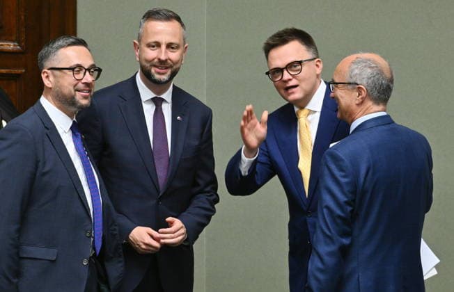 RECORD DATE NOT STATED 01.07.2026 WARSZAWA SEJM RP POSIEDZENIE SEJMU July 1, 2026 Warsaw – Sejm of the Republic of Poland – Sejm Session – Polish Parliament KONFERENCJA PRASOWA PISU N Z MARCIN KULASEK WLADYSLAW KOSINIAK KAMYSZ SZYMON HOLOWNIA WLODZIMIERZ CZARZASTY FOT DAMIAN BURZYKOWSKI NEWSPIX.PL NEWSPIX.PL --- newspix.pl 