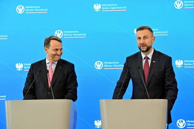 RECORD DATE NOT STATED 03.07.2026 WARSZAWA KONFERENCJA PRASOWA MINISTRA SPRAW ZAGRANICZNYCH I MINISTRA OBRONY NARODOWEJ July 3, 2026, Warsaw – Press conference by the Polish Minister of Foreign Affairs and the Polish Minister of National Defence N Z RADOSLAW SIKORSKI WLADYSLAW KOSINIAK KAMYSZ FOT DAMIAN BURZYKOWSKI NEWSPIX.PL NEWSPIX.PL --- newspix.pl 